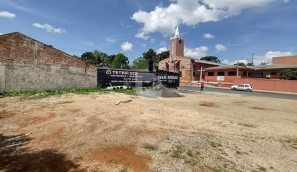 Terreno à venda na Bertolina k de Oliveira, Centro, Almirante Tamandaré por R$ 549.000
