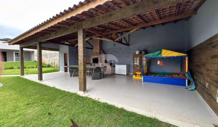 Chácara / sítio com 2 quartos à venda na Clementina Knysak, 1288, Palmital, Araucária por R$ 449.000
