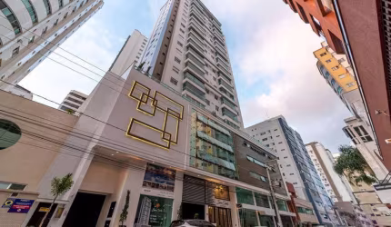 Apartamento mobiliado e  decorado sendo 03 suítes em  Balneário Camboriú
