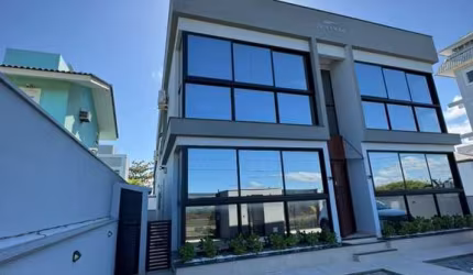Apartamento a venda de 03 Dormitórios sendo 01 Suíte na  Pinheira/SC