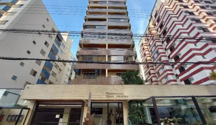 Apartameno a venda sendo 03 dormitórios com suíte e duas vgas no centro de Florianópolis/SC