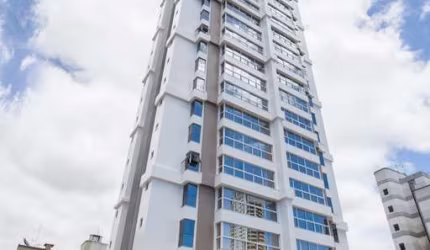Apartamento diferenciado com 353 privativos em Balneario Camburiu/SC
