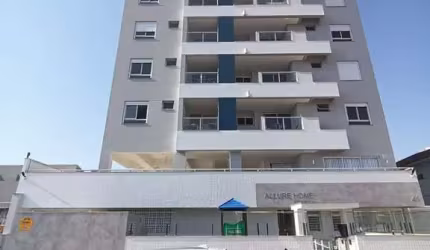 Apartamento a venda de 02 Dormitórios com terraço e Churrasqueira em Barreiros-São José-SC
