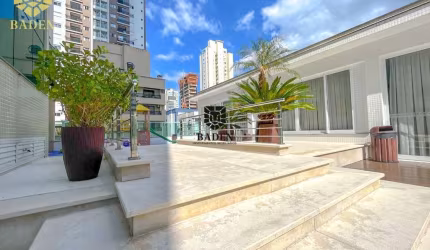 Apartamento 4 dormitórios à venda Centro Balneário Camboriú/SC