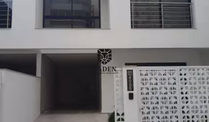 Sobrado 3 dormitórios à venda Barra Sul Balneário Camboriú/SC