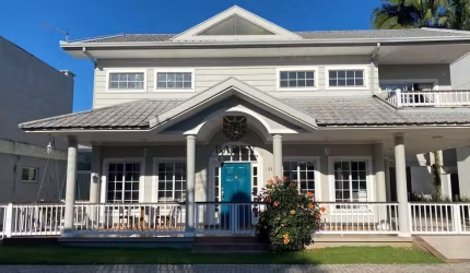 Casa 3 dormitórios à venda Barra Balneário Camboriú/SC