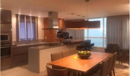 Apartamento 4 dormitórios à venda Centro Balneário Camboriú/SC