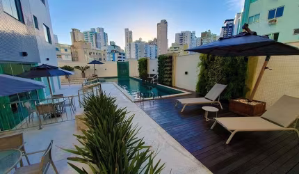 Apartamento novo 3 suítes quadra mar, 120 m da praia