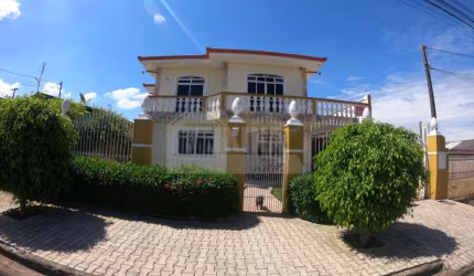 Sobrado com 4 quartos  à venda, 300.00 m2 por R$1200000.00  - Uvaranas - Ponta Grossa/PR