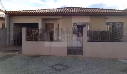 Casa Residencial com 4 quartos  à venda, 140.00 m2 por R$420000.00  - Uvaranas - Ponta Grossa/PR