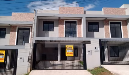 Sobrado com 3 quartos  à venda, 113.00 m2 por R$550000.00  - Jardim Carvalho - Ponta Grossa/PR