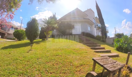 Casa Residencial com 4 quartos  à venda, 272.00 m2 por R$1800000.00  - Oficinas - Ponta Grossa/PR