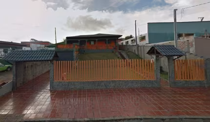 Casa Residencial com 4 quartos  à venda, 230.00 m2 por R$570000.00  - Contorno - Ponta Grossa/PR