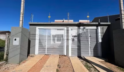 Sobrado com 3 quartos  à venda, 110.00 m2 por R$550000.00  - Uvaranas - Ponta Grossa/PR