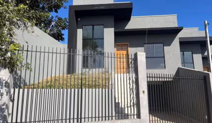 Sobrado com 3 quartos  à venda, 94.00 m2 por R$380000.00  - Olarias - Ponta Grossa/PR