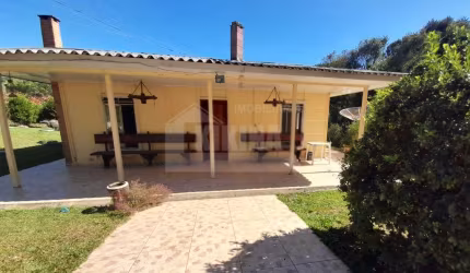 Chácara para alugar, 3000.00 m2 por R$1650.00  - Distrito De Guaragi - Ponta Grossa/PR