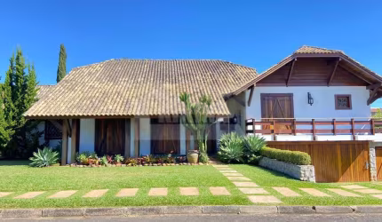 Casa Comercial com 4 quartos  à venda, 399.00 m2 por R$3500000.00  - Estrela - Ponta Grossa/PR