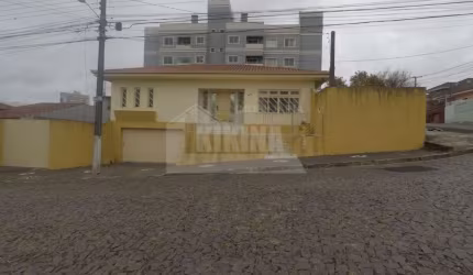 Casa Residencial com 4 quartos  à venda, 137.00 m2 por R$1000000.00  - Orfas - Ponta Grossa/PR