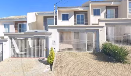 Sobrado com 3 quartos  à venda, 71.00 m2 por R$330000.00  - Oficinas - Ponta Grossa/PR
