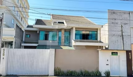 Casa Residencial com 4 quartos  à venda, 600.00 m2 por R$1900000.00  - Olarias - Ponta Grossa/PR
