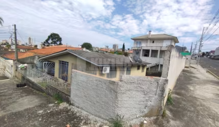 Casa Residencial com 3 quartos  à venda, 110.00 m2 por R$360000.00  - Jardim Carvalho - Ponta Grossa/PR