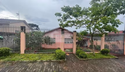 Casa Residencial com 2 quartos  à venda, 175.00 m2 por R$250000.00  - Nova Russia - Ponta Grossa/PR