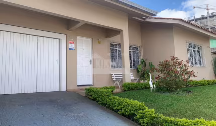 Casa Residencial com 4 quartos  à venda, 190.00 m2 por R$1180000.00  - Estrela - Ponta Grossa/PR