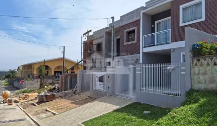 Sobrado com 2 quartos  à venda, 80.00 m2 por R$320000.00  - Boa Vista - Ponta Grossa/PR