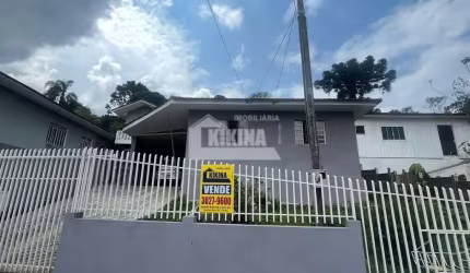 Casa Residencial com 3 quartos  à venda, 110.00 m2 por R$270000.00  - Uvaranas - Ponta Grossa/PR