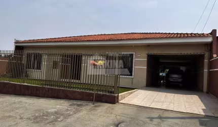 Casa Residencial com 3 quartos  à venda, 220.00 m2 por R$630000.00  - Boa Vista - Ponta Grossa/PR