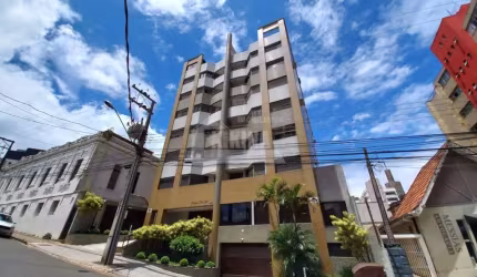 Apartamento com 3 quartos  à venda, 206.00 m2 por R$650000.00  - Centro - Ponta Grossa/PR