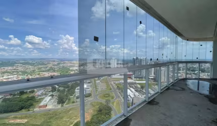 Apartamento com 3 quartos  à venda, 219.00 m2 por R$2200000.00  - Centro - Ponta Grossa/PR