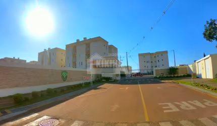 Apartamento com 2 quartos  para alugar, 51.00 m2 por R$1200.00  - Uvaranas - Ponta Grossa/PR