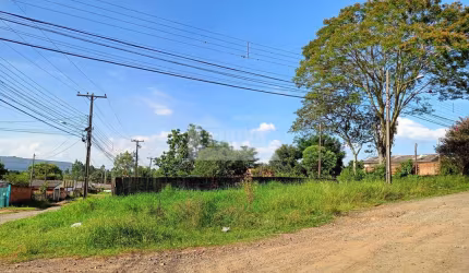 Terreno à venda, 1213.00 m2 por R$250000.00  - Uvaranas - Ponta Grossa/PR
