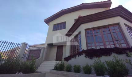Sobrado com 3 quartos  à venda, 266.49 m2 por R$1200000.00  - Estrela - Ponta Grossa/PR