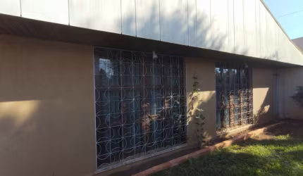 Casa Residencial com 3 quartos  à venda, 390.00 m2 por R$750000.00  - Estrela - Ponta Grossa/PR