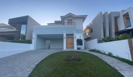 Casa Residencial com 3 quartos  à venda, 230.00 m2 por R$1950000.00  - Jardim Carvalho - Ponta Grossa/PR