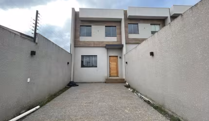 Sobrado com 3 quartos  à venda, 113.87 m2 por R$510000.00  - Boa Vista - Ponta Grossa/PR