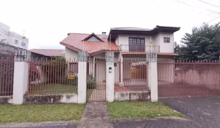Casa Residencial com 3 quartos  à venda, 172.90 m2 por R$750000.00  - Jardim Carvalho - Ponta Grossa/PR