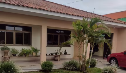 Casa Residencial com 3 quartos  à venda, 260.00 m2 por R$750000.00  - Colonia Dona Luiza - Ponta Grossa/PR