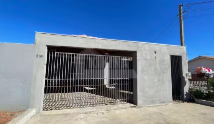 Casa Residencial com 3 quartos  para alugar, 70.00 m2 por R$1650.00  -  - Ponta Grossa/PR