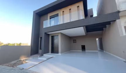 Sobrado com 3 quartos  à venda, 162.73 m2 por R$890000.00  - Jardim Carvalho - Ponta Grossa/PR
