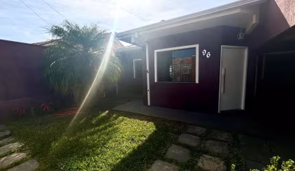 Casa Residencial com 3 quartos  à venda, 100.00 m2 por R$650000.00  - Contorno - Ponta Grossa/PR