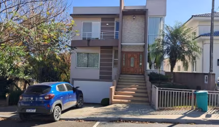 Sobrado com 3 quartos  para alugar, 300.00 m2 por R$6000.00  - Oficinas - Ponta Grossa/PR