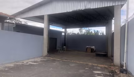 Comercial para alugar, 190.00 m2 por R$2600.00  - Uvaranas - Ponta Grossa/PR