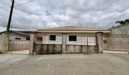 Casa Residencial com 3 quartos  à venda, 183.00 m2 por R$450000.00  - Boa Vista - Ponta Grossa/PR