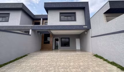Sobrado com 3 quartos  à venda, 149.32 m2 por R$780000.00  - Jardim Carvalho - Ponta Grossa/PR