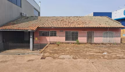 Casa Comercial com 3 quartos  para alugar, 100.00 m2 por R$3000.00  - Colonia Dona Luiza - Ponta Grossa/PR