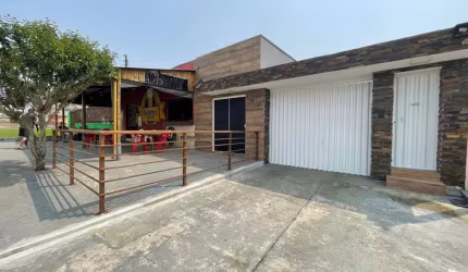 Casa Residencial com 4 quartos  à venda, 314.00 m2 por R$900000.00  - Oficinas - Ponta Grossa/PR