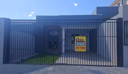 Casa Residencial com 2 quartos  à venda, 41.00 m2 por R$275000.00  - Uvaranas - Ponta Grossa/PR